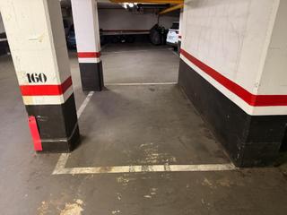 Car parking  De la indústria
