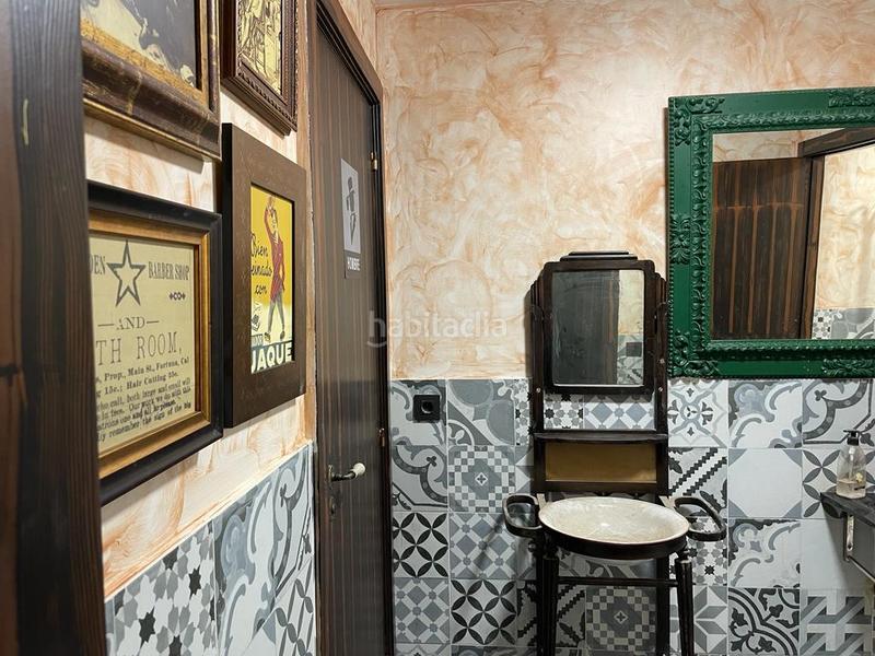 Foto 37e2b852-3b47-429b-a7b0-f5bd7cbf463a. Local comercial a Barri del Centre Terrassa