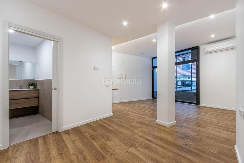 Foto 0b63d15c-2260-4a1d-8e88-dee6010894f6. Piso apartamento en planta baja tipo loft, en el Eixample en Sabadell