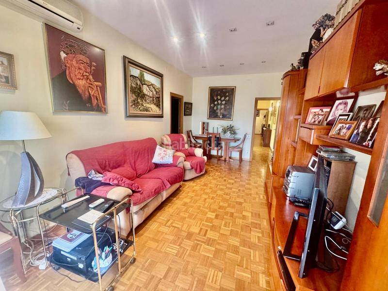 Foto 78b55b65-8836-4d90-917e-23212e6c43a6. Ático  con gran parking y trastero en Guinardó Barcelona