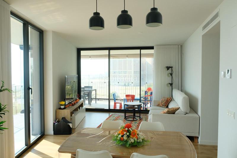 Foto 53ea8942-553e-417a-8496-5839837b6b28. Affitto appartamento con riscaldamento parcheggio piscina in Badalona