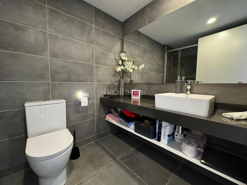 Foto fb6bfe5e-2a30-414f-86e1-e8f6347a9132. Affitto appartamento con riscaldamento parcheggio piscina in Badalona