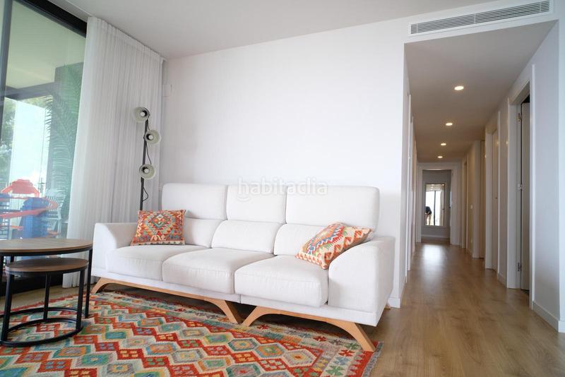 Foto 9658b566-7945-4ec2-930f-74273fd4f01b. Location appartement avec chauffage parking piscine dans Badalona