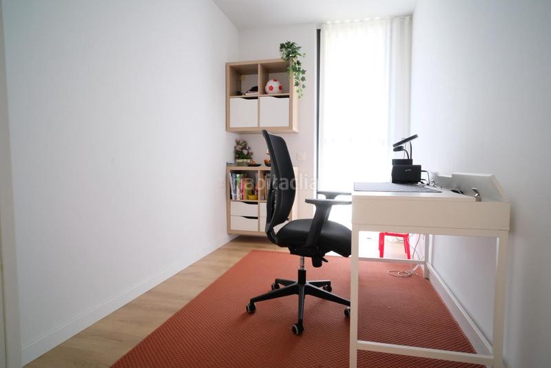 Foto bbf5d832-0977-4515-95cf-12e76d2d459c. Location appartement avec chauffage parking piscine dans Badalona