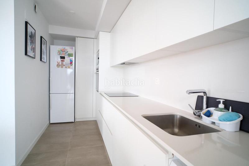 Foto fcf40a4e-1850-4e5a-9152-3692fdef105c. Location appartement avec chauffage parking piscine dans Badalona