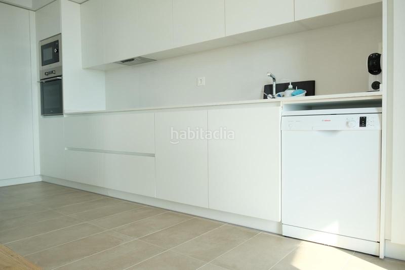 Foto 3970058e-7824-42b9-aca4-e8c062617085. Rent flat with heating parking pool in Port Badalona