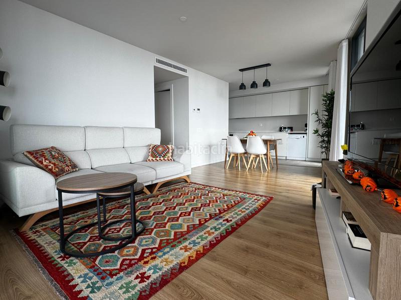 Foto 912926cb-0489-4e9c-9e2e-dea7748f24d9. Rent flat with heating parking pool in Port Badalona