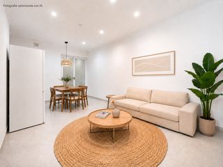 Piso  De nogués. Planta baja de dos habitaciones con patio y techos altos en pass