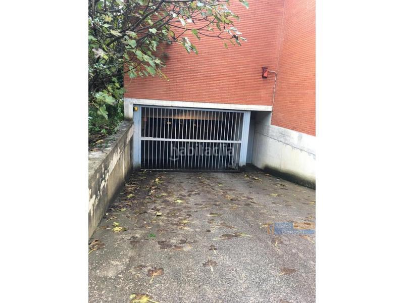 Foto 76bbbba0-118c-423b-bd27-4229862e0bbb. Posto auto in Ibaeta Donostia - San Sebastián