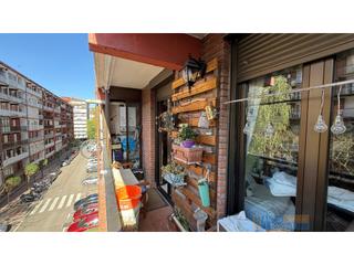 Etagenwohnung in Beraun - Pontika. Jesus guridi kalea beraun piso exterior con ascensor cota 0