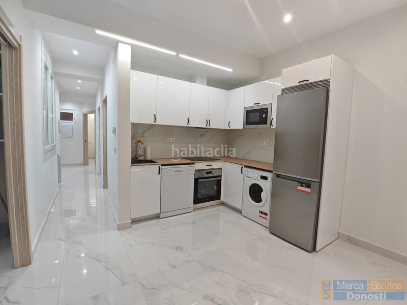 Foto ecacf4bf-56c2-4251-97bd-2a32c5881b14. Piso c fermin calbeton piso en venta en Parte Vieja Donostia - San Sebastián