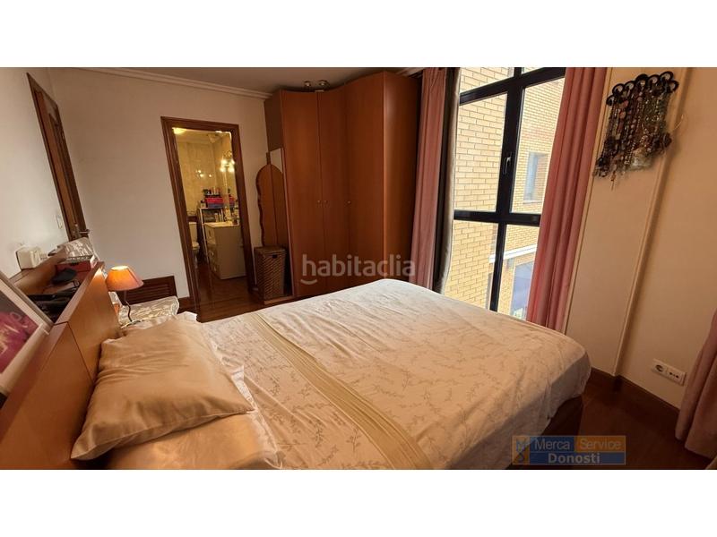 Foto e84691ec-846a-4bce-83d2-a56a25d86de4. Pis amb aparcament a Jaizubia - Urdanibia - Puiana Irun
