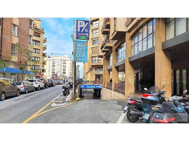 Foto d4babfb0-05c8-4808-8345-0d6d674ed1a3. Location parking voiture dans perla leal tarotista 8 dans Donostia - San Sebastián