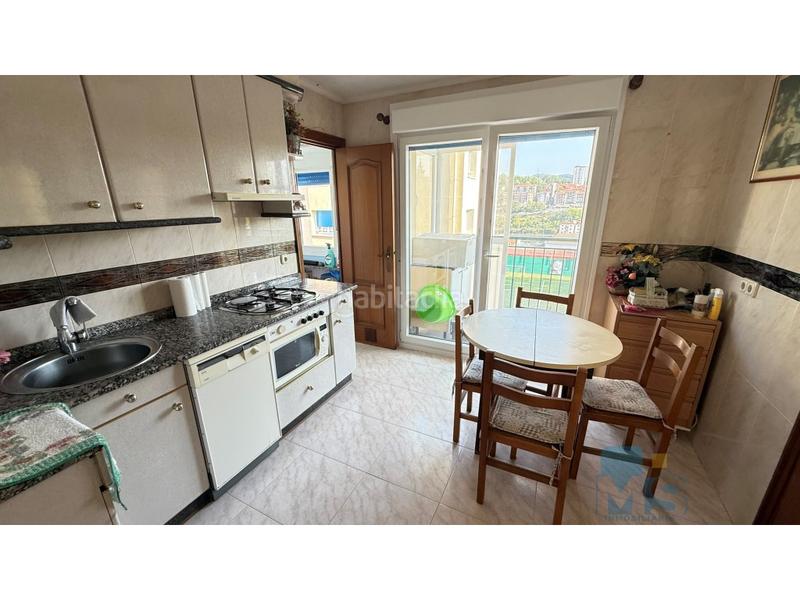 Foto 9eb47312-d3d7-4e2b-a8f4-bd6d2e549b61. Piso andonaegi luminoso piso con trastero en venta en Pasaia