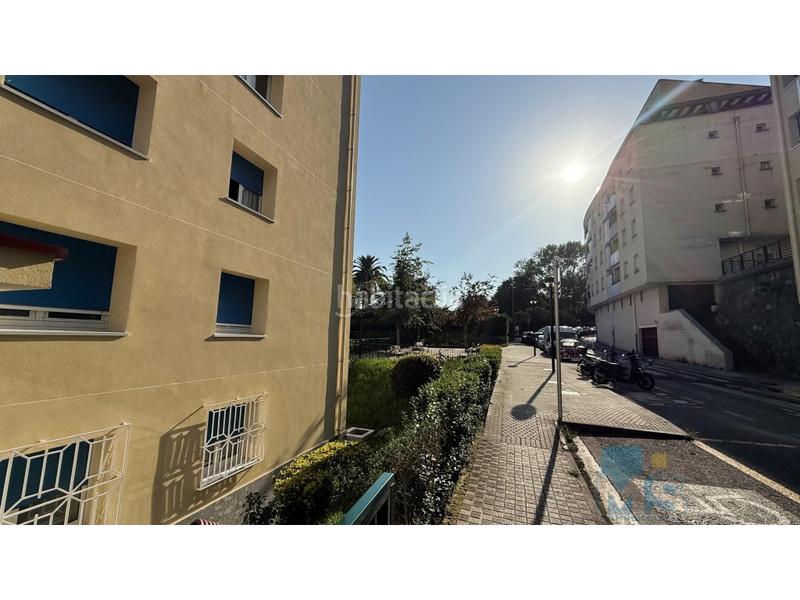 Foto b0636920-8a78-49b8-bf44-0424a2305b5e. Piso andonaegi luminoso piso con trastero en venta en Pasaia
