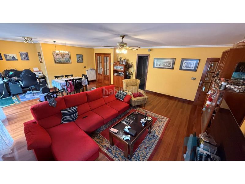 Foto b7a5257f-c501-484f-a346-e7ebe356f40a. Pis amb aparcament a Jaizubia - Urdanibia - Puiana Irun