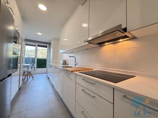 Piso en Loiola. Plaza andereoak txomin piso con 2 garajes , trastero y terrazas