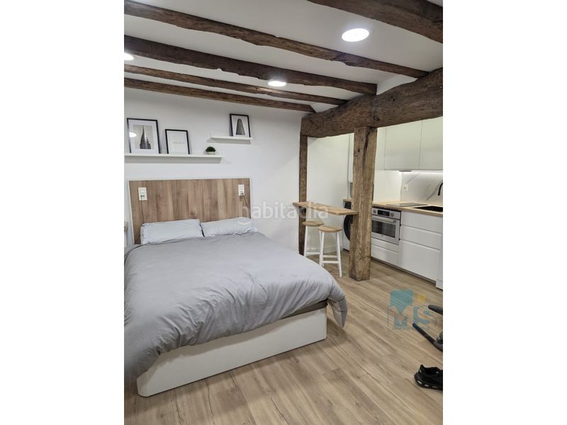 Foto b8bc94a6-fa0c-48ae-b548-acc07596110c. Local comercial a Centro Errenteria