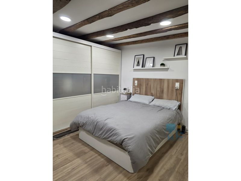 Foto f849c928-a9f8-4bd8-8eaf-c421d75316e4. Local comercial a Centro Errenteria