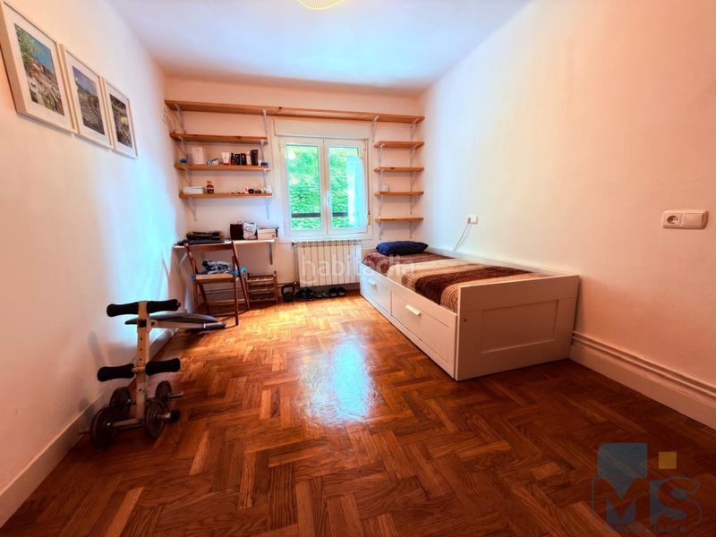 Foto a29385aa-52db-45bf-b170-7c968e5e00a0. Pis a Pasaia