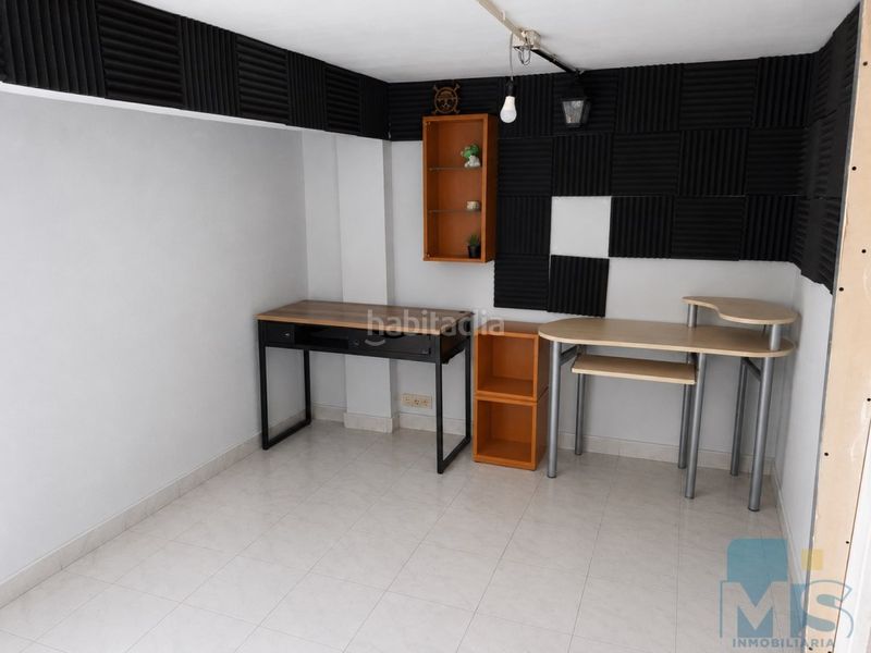 Foto fed02bd1-7e86-49e0-82ac-0878b9efa447. Local comercial a Pasaia