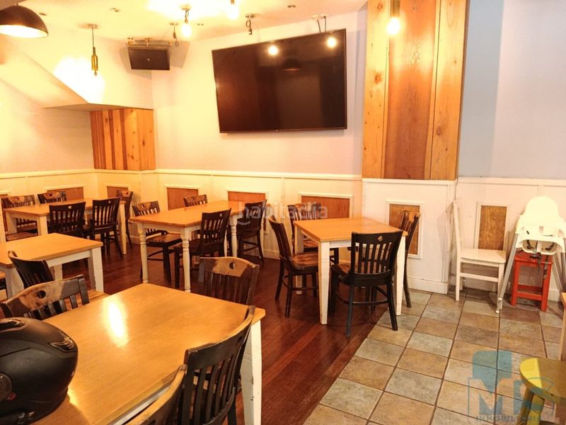 Foto 2623232a-4a00-40b2-b92d-f3f3104133a2. Local comercial a Usurbil