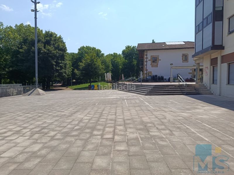 Foto 4c5c27f3-09a4-4d5a-b3cd-3a148e80abad. Local comercial a Usurbil