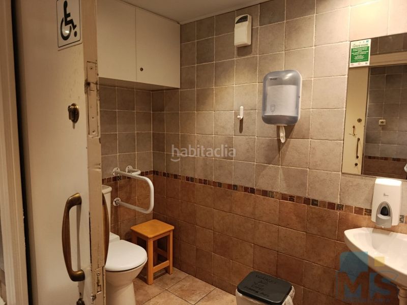 Foto dffd1b99-51e0-4000-b3f8-2bf51d6c820d. Local comercial a Usurbil