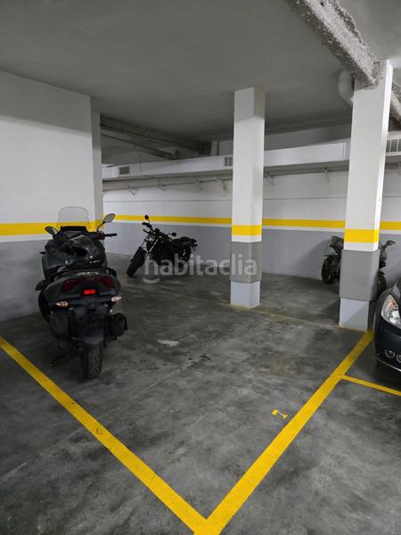 Foto 4b8638b1-1f09-4624-9f03-75547541879a. Parking coche parking muy grande en venta en sagrera en Barcelona