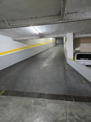 Aparcament cotxe  Carrer de les açores. Varias plazas de parking en venta junto plaza masadas