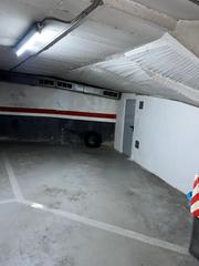 Parking coche  Avinguda meridiana. Parking en venta en meridiana / fabra i puig