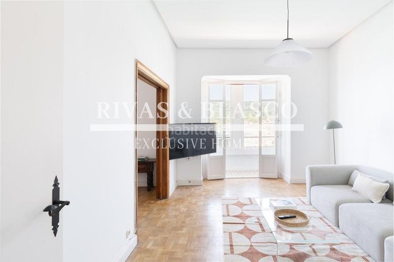 Foto f5a6edb9-062a-4106-affd-82896f86e2a1. Rent apartment with heating in Parte Vieja Donostia - San Sebastián