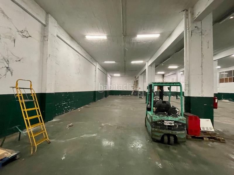 Foto 0275fcaa-4bd4-4d17-b57f-7ea2feeeda7b. Bâtiment à usage industriel dans belasko kalea 20 dans Irun