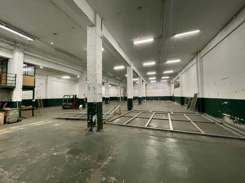 Foto 666a07e9-c8b9-4eb8-89bf-f6636a8209aa. Bâtiment à usage industriel dans belasko kalea 20 dans Irun