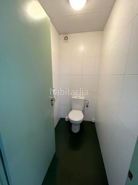 Foto 89c734e3-b076-41c4-89dd-a2a80d3fad17. Bâtiment à usage industriel dans belasko kalea 20 dans Irun