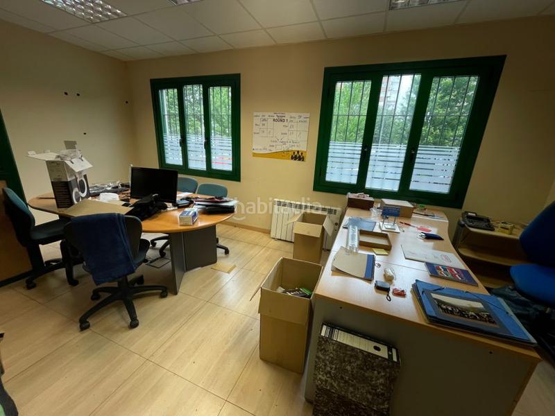 Foto a8ecdf2e-699a-4e13-8a5e-f3e509ae93aa. Bâtiment à usage industriel dans belasko kalea 20 dans Irun