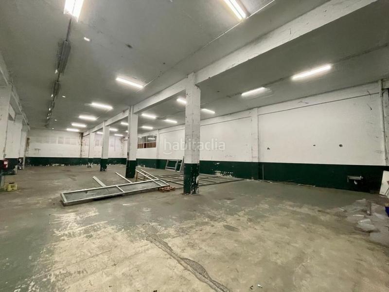 Foto f57b35b6-c88b-4df4-913b-e1e7fcac0093. Bâtiment à usage industriel dans belasko kalea 20 dans Irun