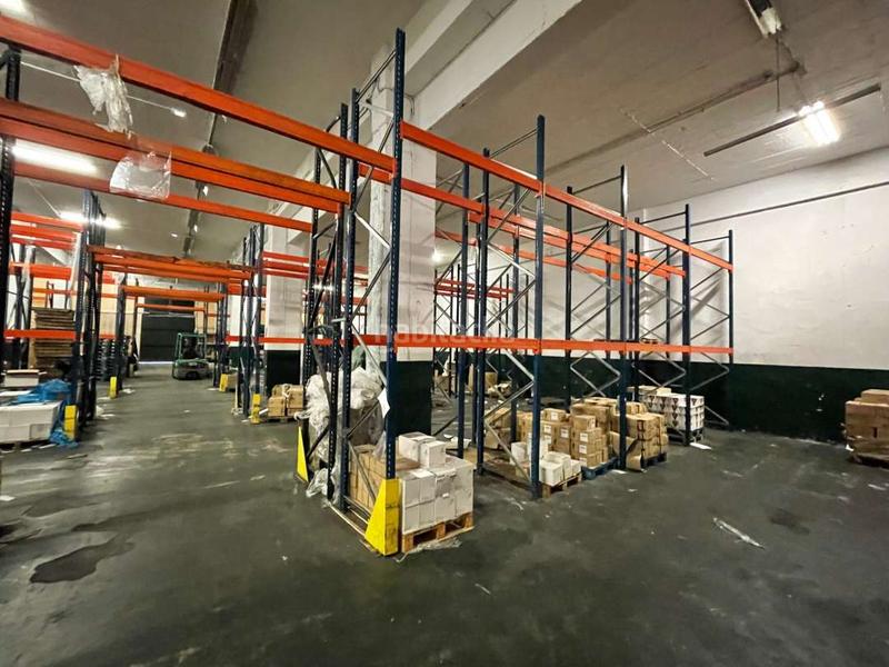 Foto fbe57a3f-cc15-431d-b230-c80be5850405. Bâtiment à usage industriel dans belasko kalea 20 dans Irun