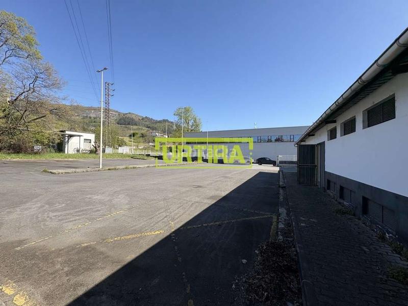 Foto 543a0195-e8b7-4495-8096-a235ff28a111. Bâtiment à usage industriel dans gudarien hiribidea 30 dans Andoain
