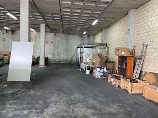 Lloguer Nau industrial a Zumarragako industrialdea poligonoa 37. Se vende y alquila nave industrial en zumarraga de 558m2 con por
