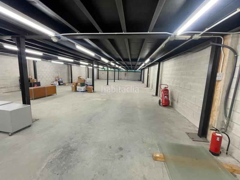 Foto 75152be2-04fb-459c-8222-4079ed15ab9a. Miete fabrikhalle in portuetxe kalea 55 in Ibaeta Donostia - San Sebastián