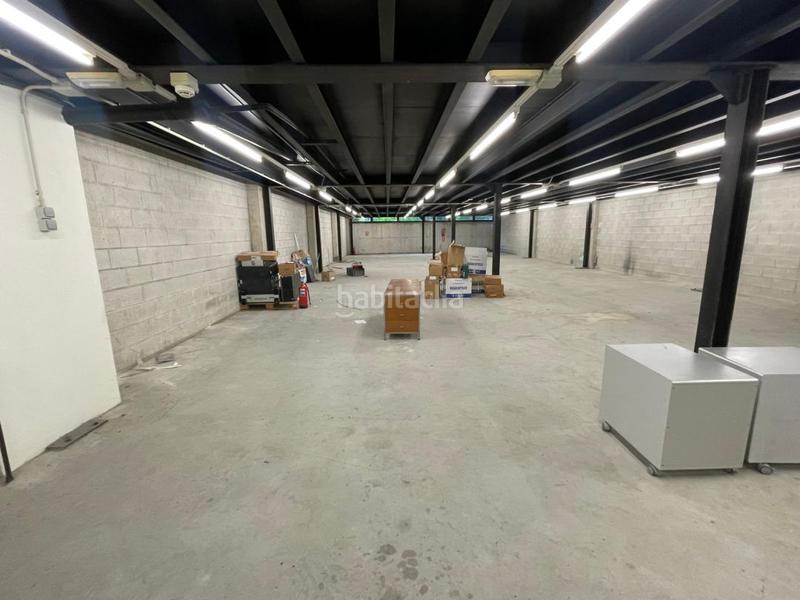 Foto d4e70a1d-e5bc-4327-8fe5-1d834797e323. Rent industrial building in portuetxe kalea 55 in Donostia - San Sebastián