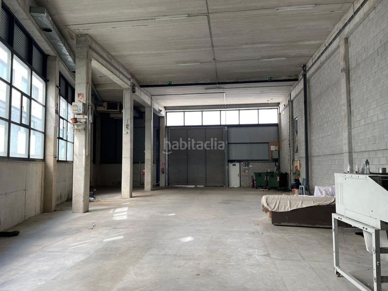 Foto a010bb7e-5645-4399-be61-702fc851216d. Lloguer nau industrial a portuetxe kalea 55 a Ibaeta Donostia - San Sebastián