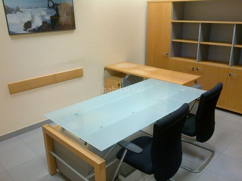 Foto 15d0fd3b-6d59-4049-bf7c-35485a37349b. Bureau dans portuetxe kalea 47 dans Ibaeta Donostia - San Sebastián