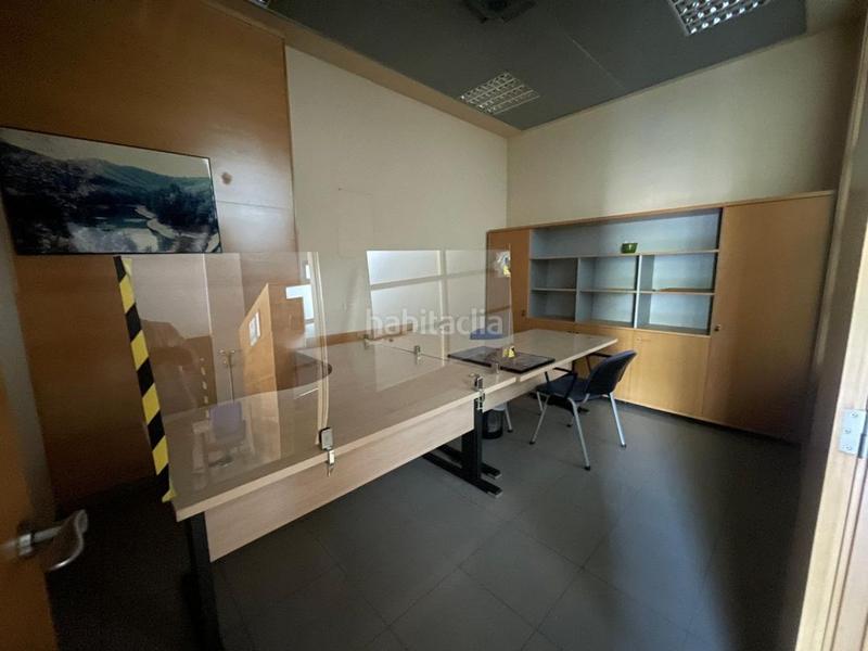 Foto 24eb1c49-3e42-42d4-a7f6-3c73af6738df. Bureau dans portuetxe kalea 47 dans Ibaeta Donostia - San Sebastián