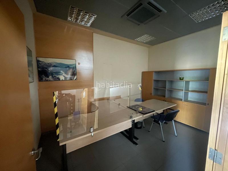 Foto 40779de7-1472-4e57-ab15-fd7759281b9c. Bureau dans portuetxe kalea 47 dans Ibaeta Donostia - San Sebastián