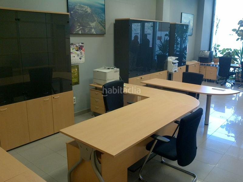 Foto 61141b3a-eb3c-4b45-b934-2af130cb19df. Bureau dans portuetxe kalea 47 dans Ibaeta Donostia - San Sebastián