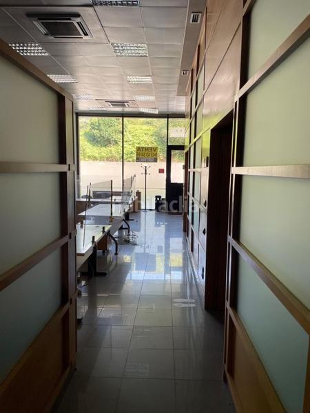 Foto b1fab928-7ad0-4e60-9270-f3d9e2168ed5. Bureau dans portuetxe kalea 47 dans Ibaeta Donostia - San Sebastián