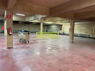 Nau industrial a Donostia ibilbidea 24. Venta de nave de 1000m2 en astigarraga.