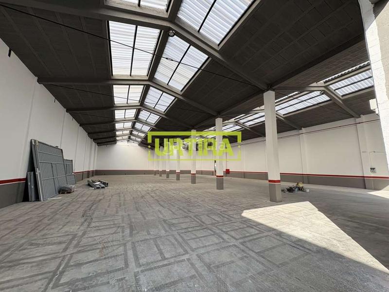 Lloguer Nau industrial a Zuaznabar kalea 145. Alquiler de nave en oiartzun de 960m2 mas 400m2 de campa privada